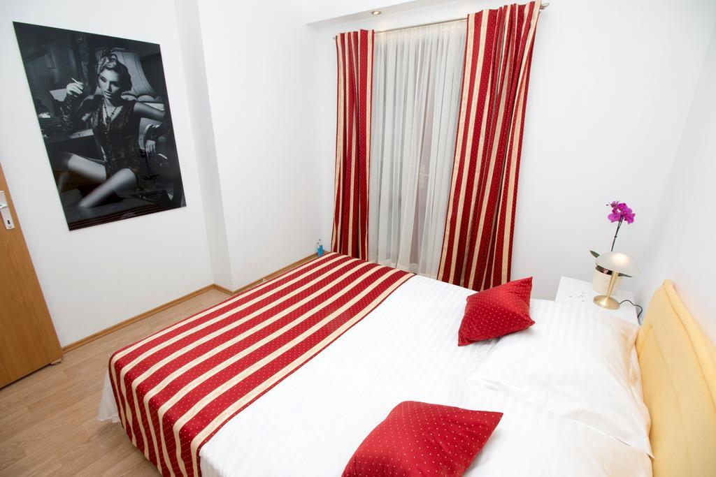 Villa Antonio Писак Екстериор снимка