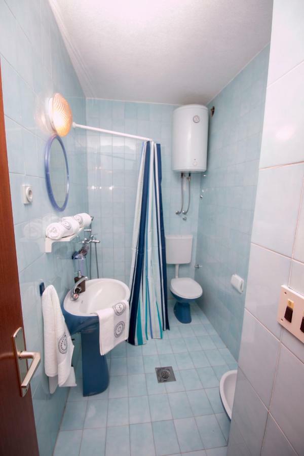 Villa Antonio Писак Екстериор снимка